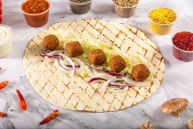 Falafel & Humus Wrap