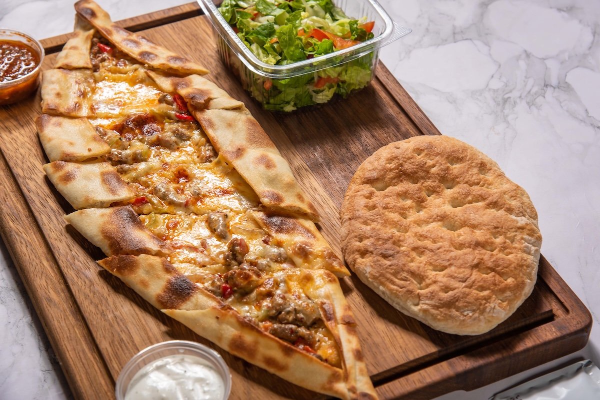 Beef Pide
